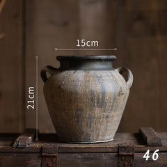 Vintage Nostalgia Ceramic Vases – Handcrafted Tabletop Decor