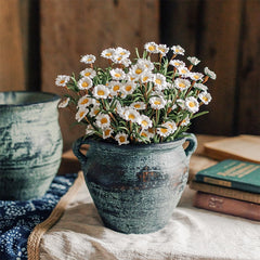 Vintage Nostalgia Ceramic Vases – Handcrafted Tabletop Decor