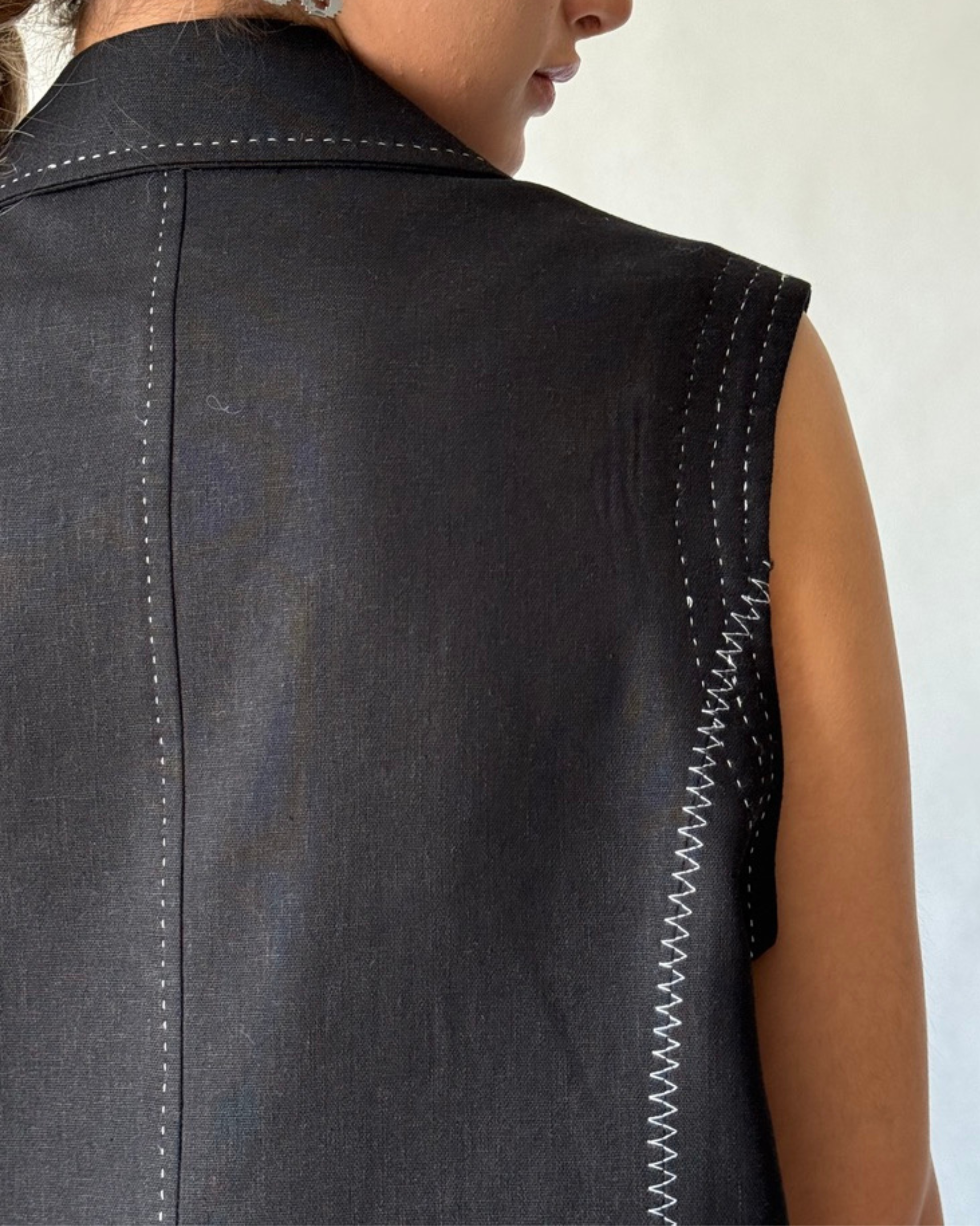 Linen-Blend Sleeveless Blazer