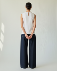 back view linen top with keyhole detail