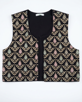 Free size embroidered vest front view