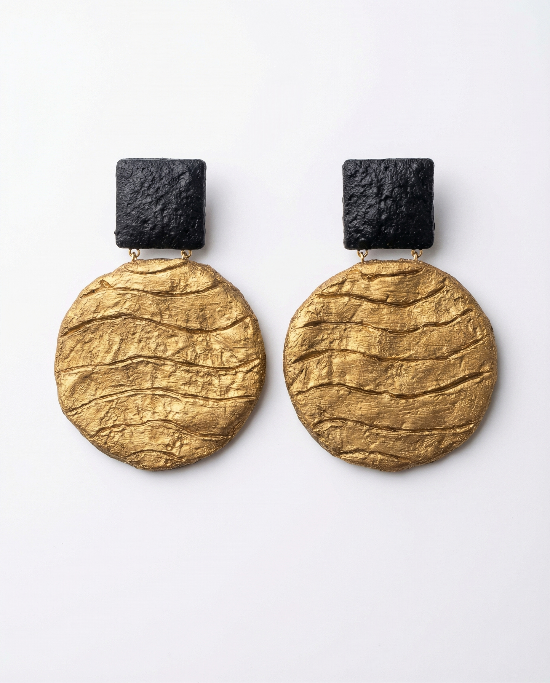 lightweight statement earrings