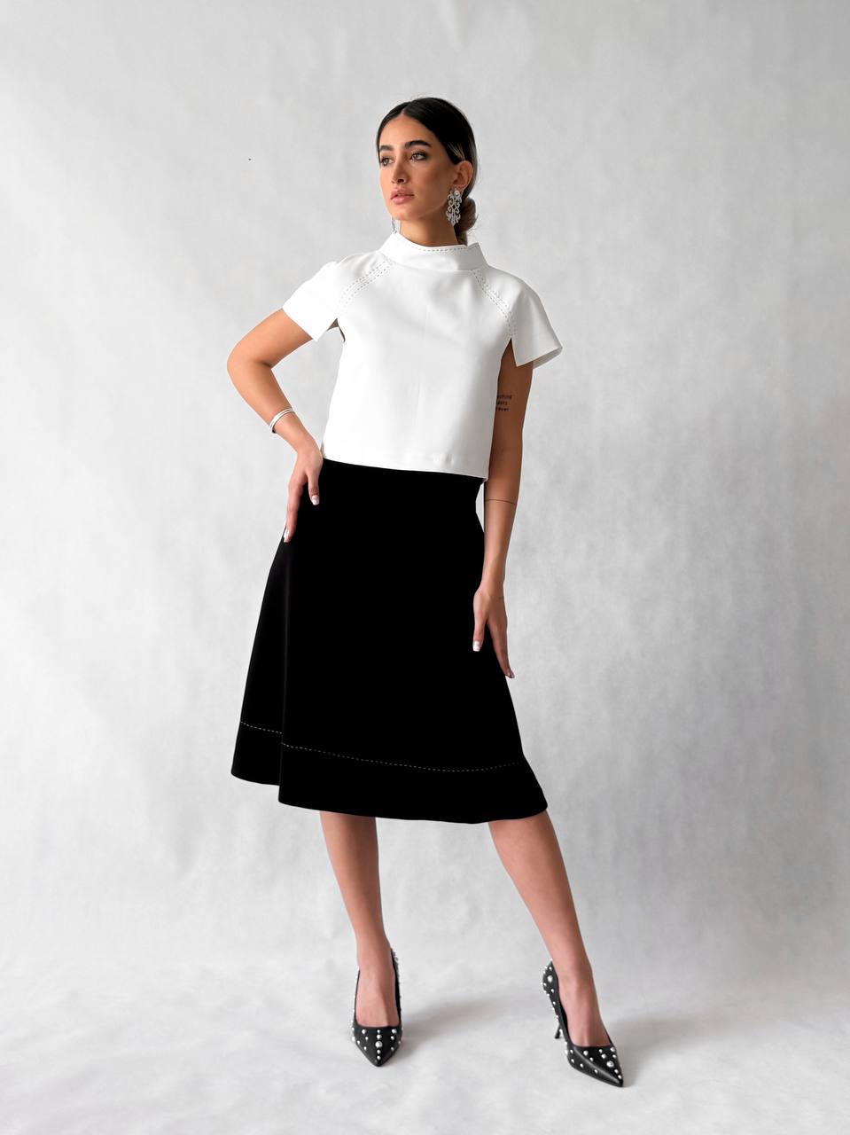 Premium crepe top with short sleeves and stitched detail