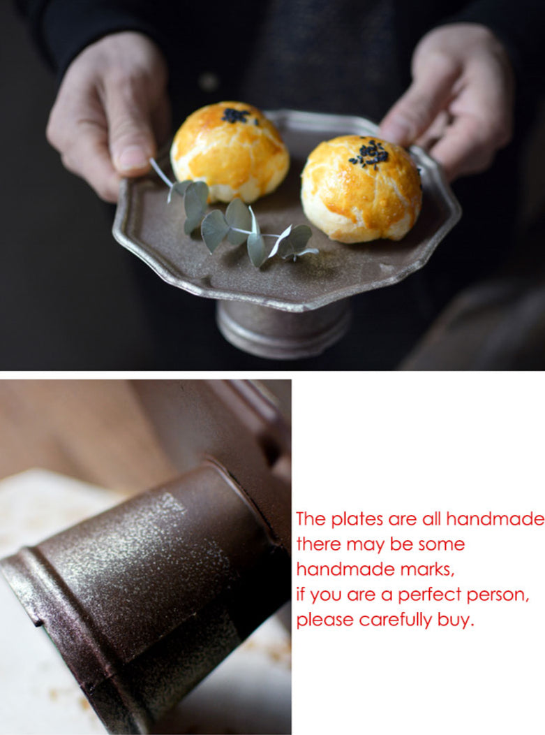 Retro Iron Tray & Stand – Vintage Elegance for Modern Living