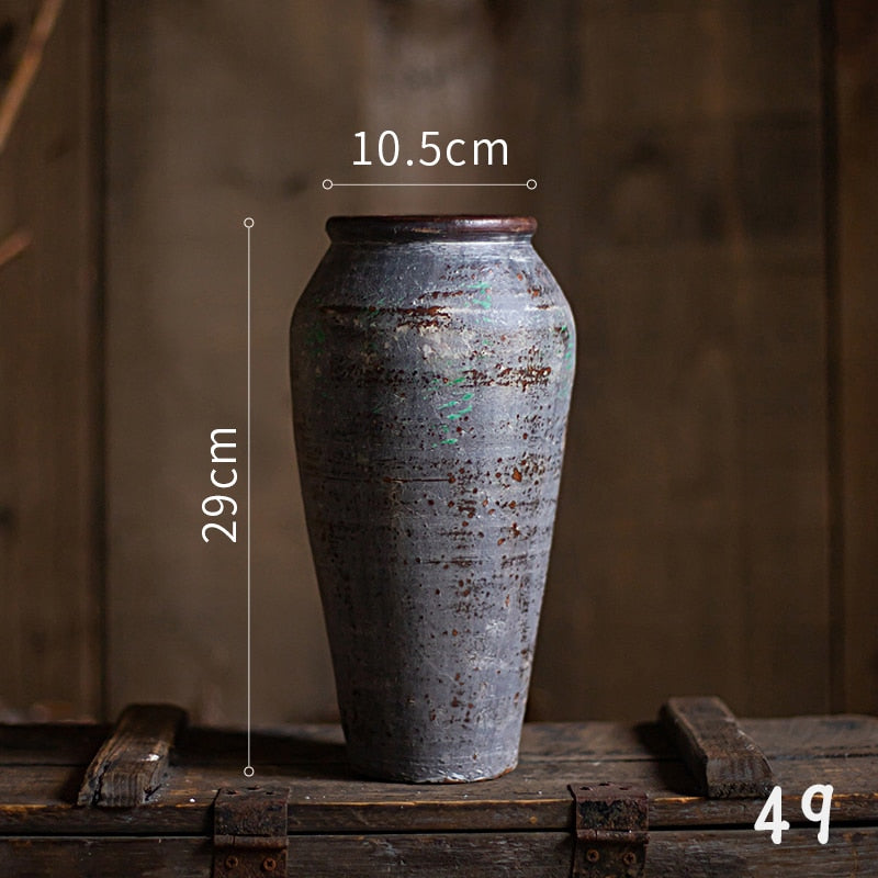 Vintage Nostalgia Ceramic Vases – Handcrafted Tabletop Decor