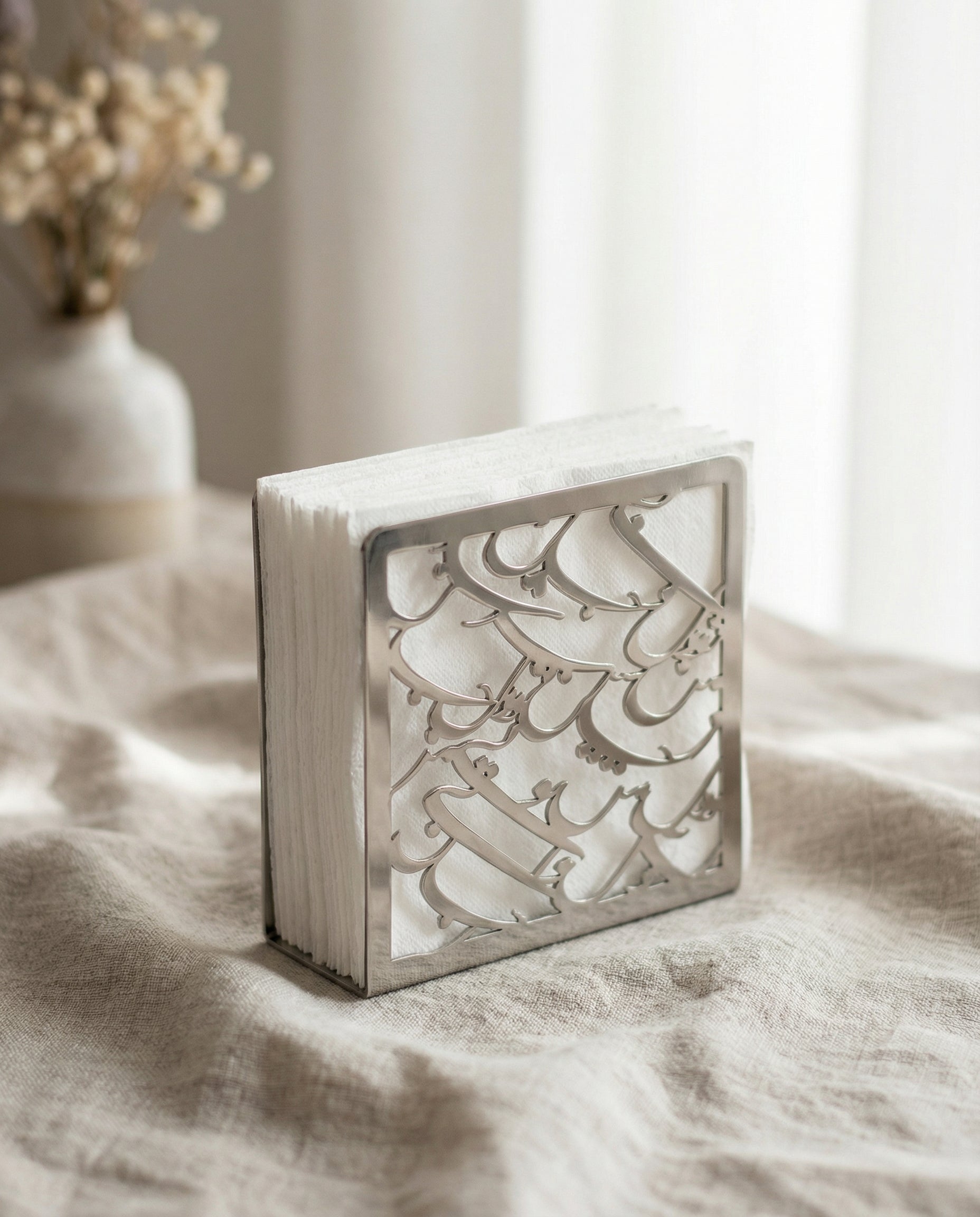 Luxury dining table accessory with cutwork design